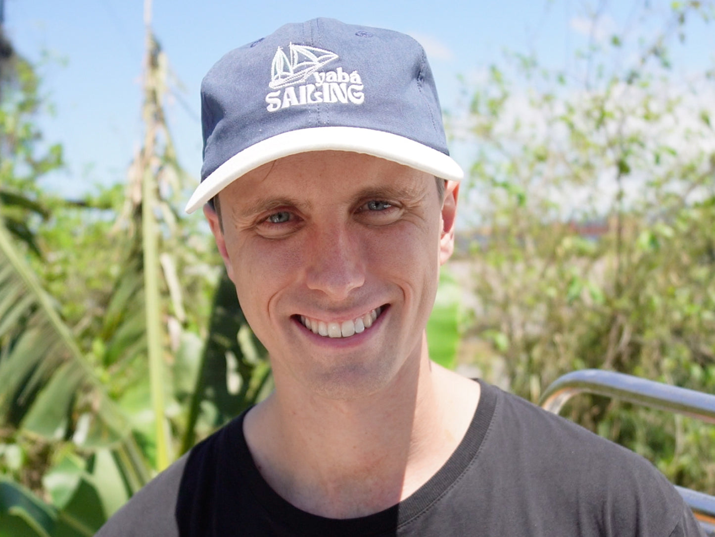 Yabá Sailing Hat (blue + white)